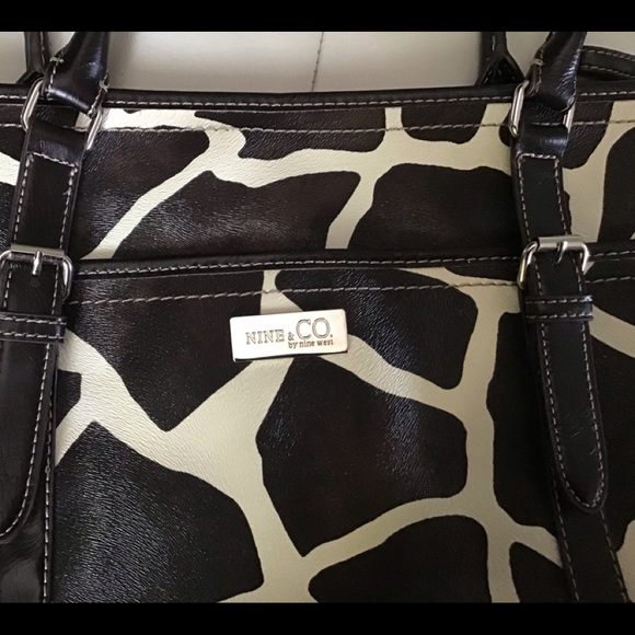 Bags - Picture 2 of 7